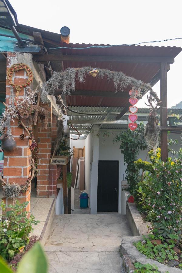 Posada Woochooch San Juan La Laguna Kültér fotó