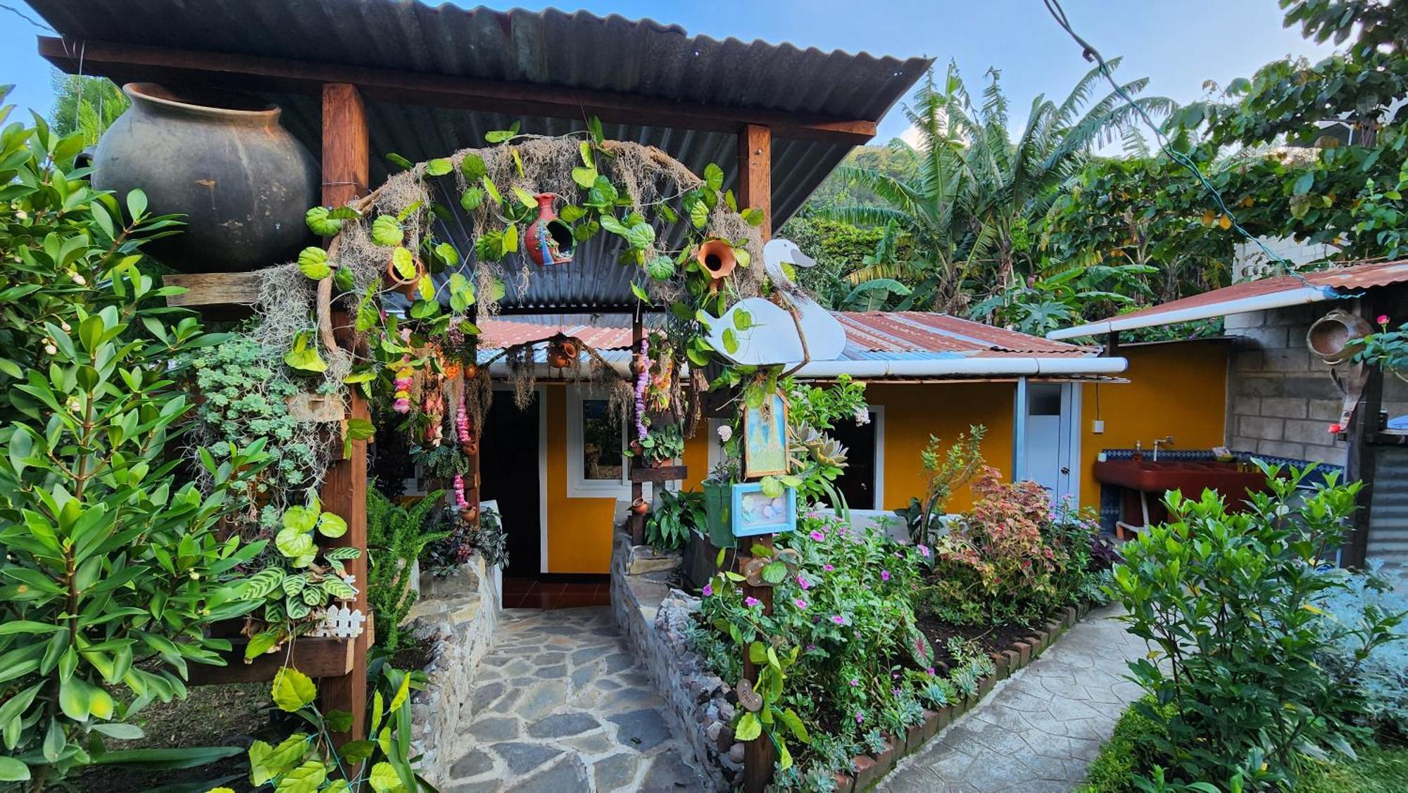 Posada Woochooch San Juan La Laguna Kültér fotó
